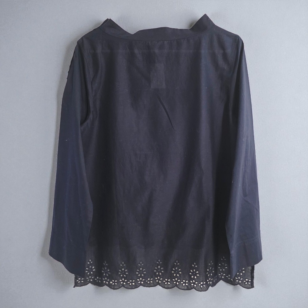 J. Crew Woman Eyelet Round Neck Blouse Long Sleeve Size 10 - Picture 2 of 5